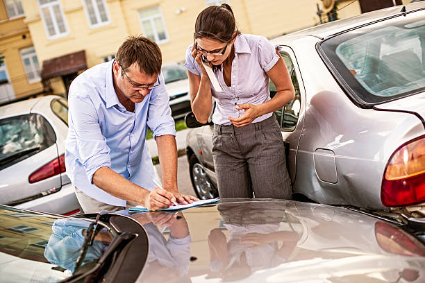 Dealing with Insurance Companies After a Car Wreck: Tips from a Virginia Injury Lawyer